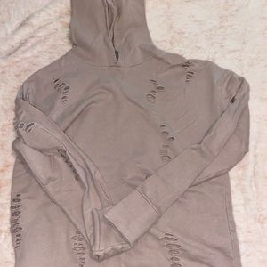 💗 3/$20 Distressed hoodie
